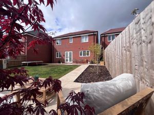 Photo 24- click for photo gallery